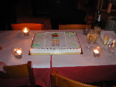 O bolo que mais parece agora um G5... tanto furo...